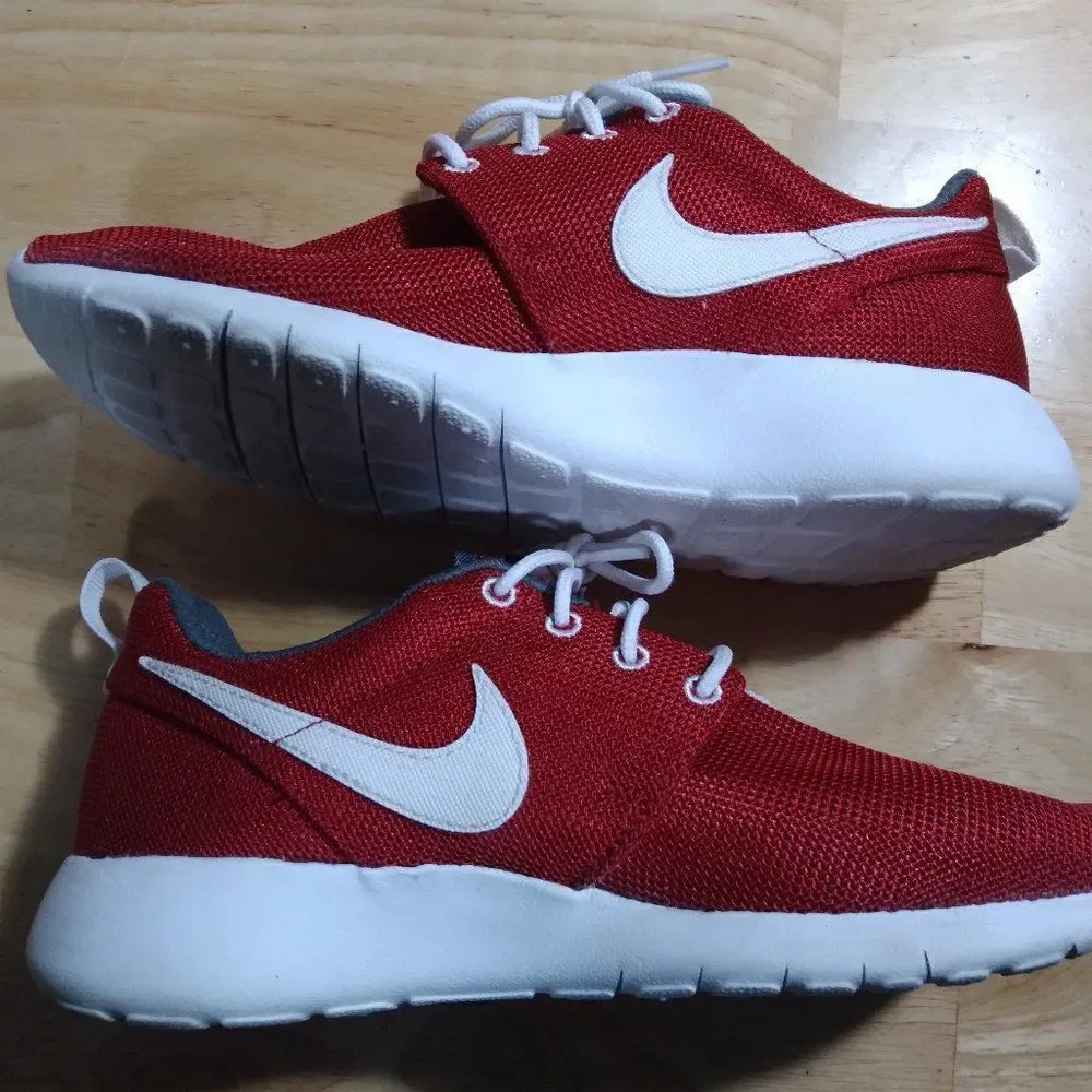 Nike Roshe One GS 'Dark Team Red' Running Athletic Shoes Sneakers